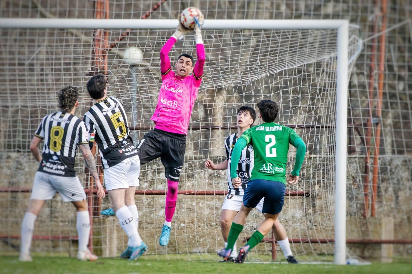 El Haro se queda sin un premio mayor en su visita al Berceo 6 El Haro se queda sin un premio mayor en su visita al Berceo 6