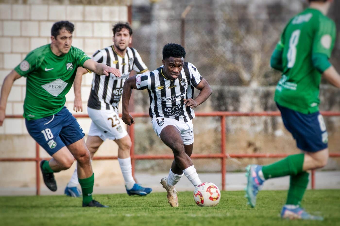 El Haro se queda sin un premio mayor en su visita al Berceo 3 El Haro se queda sin un premio mayor en su visita al Berceo 3