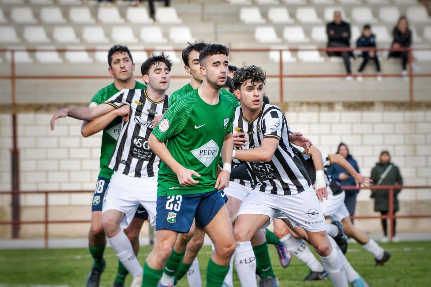 El Haro se queda sin un premio mayor en su visita al Berceo 5 El Haro se queda sin un premio mayor en su visita al Berceo 5