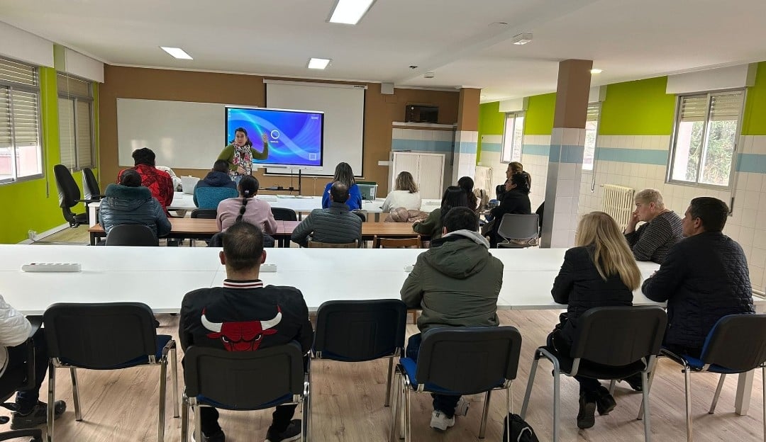 Treinta alumnos completan la formación en logística y almacén en Santo Domingo de la Calzada 2 Treinta alumnos completan la formación en logística y almacén en Santo Domingo de la Calzada 2