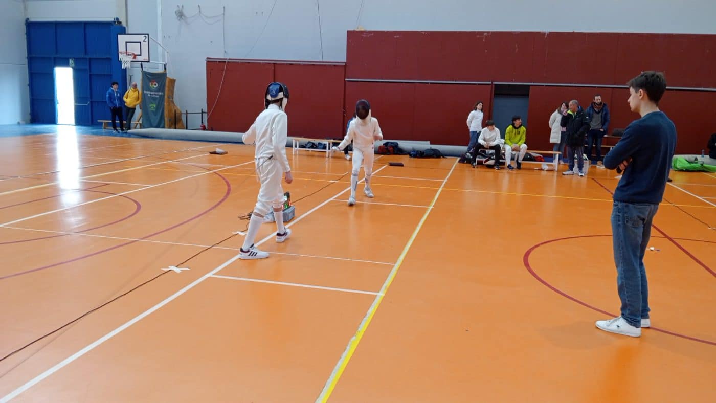 Gran actuación de la Sala de Armas de Haro en la tercera jornada de Juegos Deportivos de Esgrima 6 Gran actuación de la Sala de Armas de Haro en la tercera jornada de Juegos Deportivos de Esgrima 6