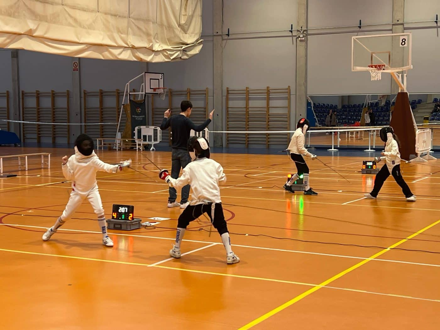 Gran actuación de la Sala de Armas de Haro en la tercera jornada de Juegos Deportivos de Esgrima 4 Gran actuación de la Sala de Armas de Haro en la tercera jornada de Juegos Deportivos de Esgrima 4