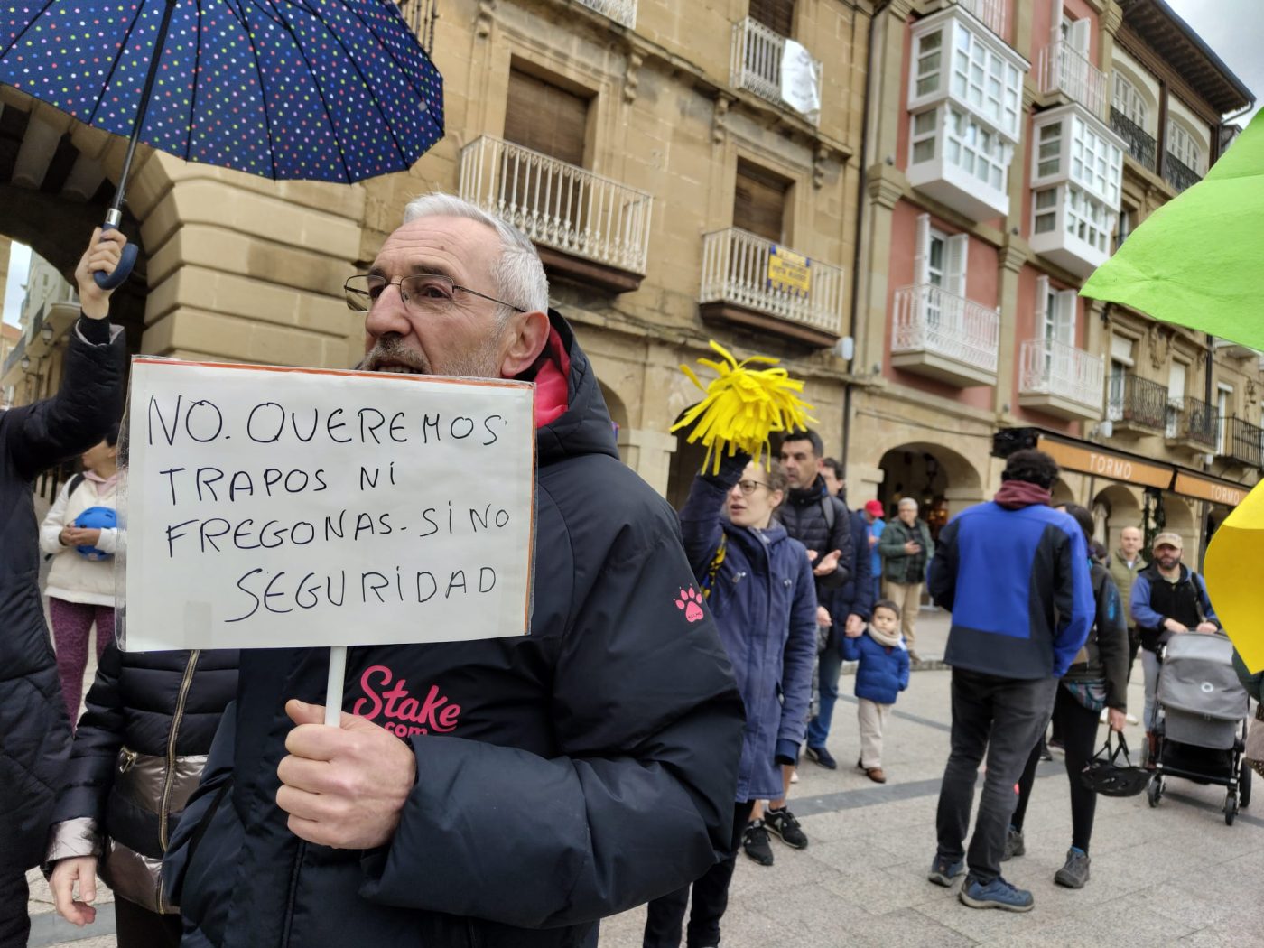 Manifestación en Haro por "una guardería digna" 1 Manifestación en Haro por "una guardería digna" 1