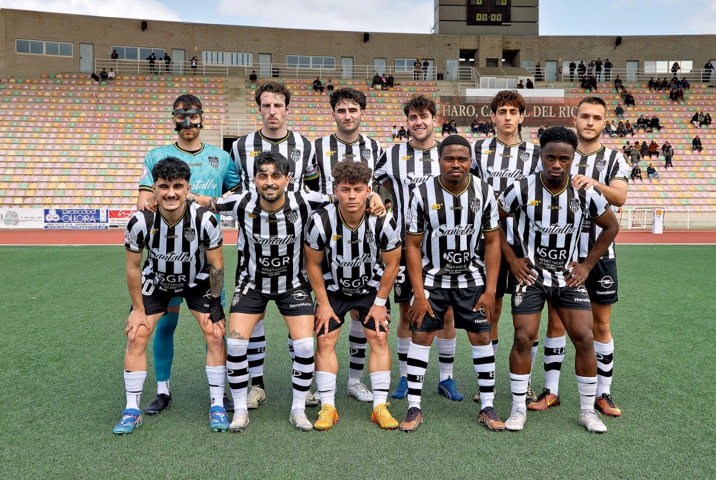 El Haro gana al segundo clasificado con dos goles de videojuego 12 El Haro gana al segundo clasificado con dos goles de videojuego 12