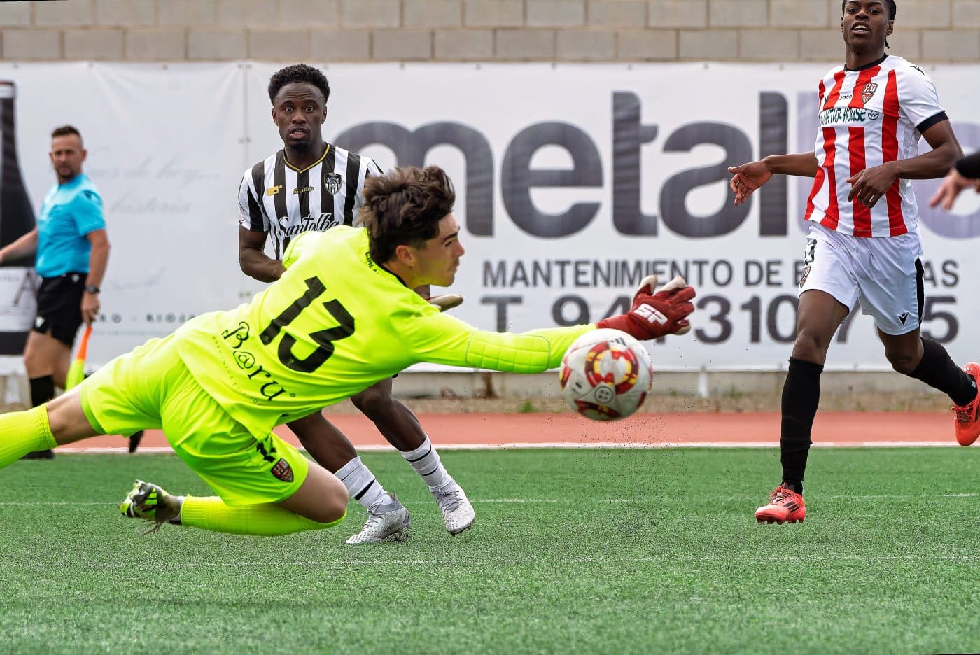 El Haro gana al segundo clasificado con dos goles de videojuego 3 El Haro gana al segundo clasificado con dos goles de videojuego 3