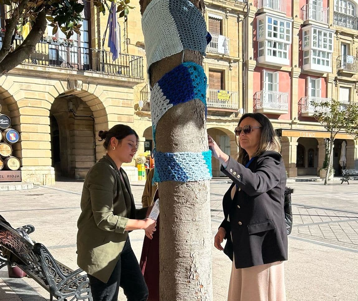 Haro celebra con un acto en la plaza de la Paz el Día Mundial de Concienciación sobre el Autismo 1