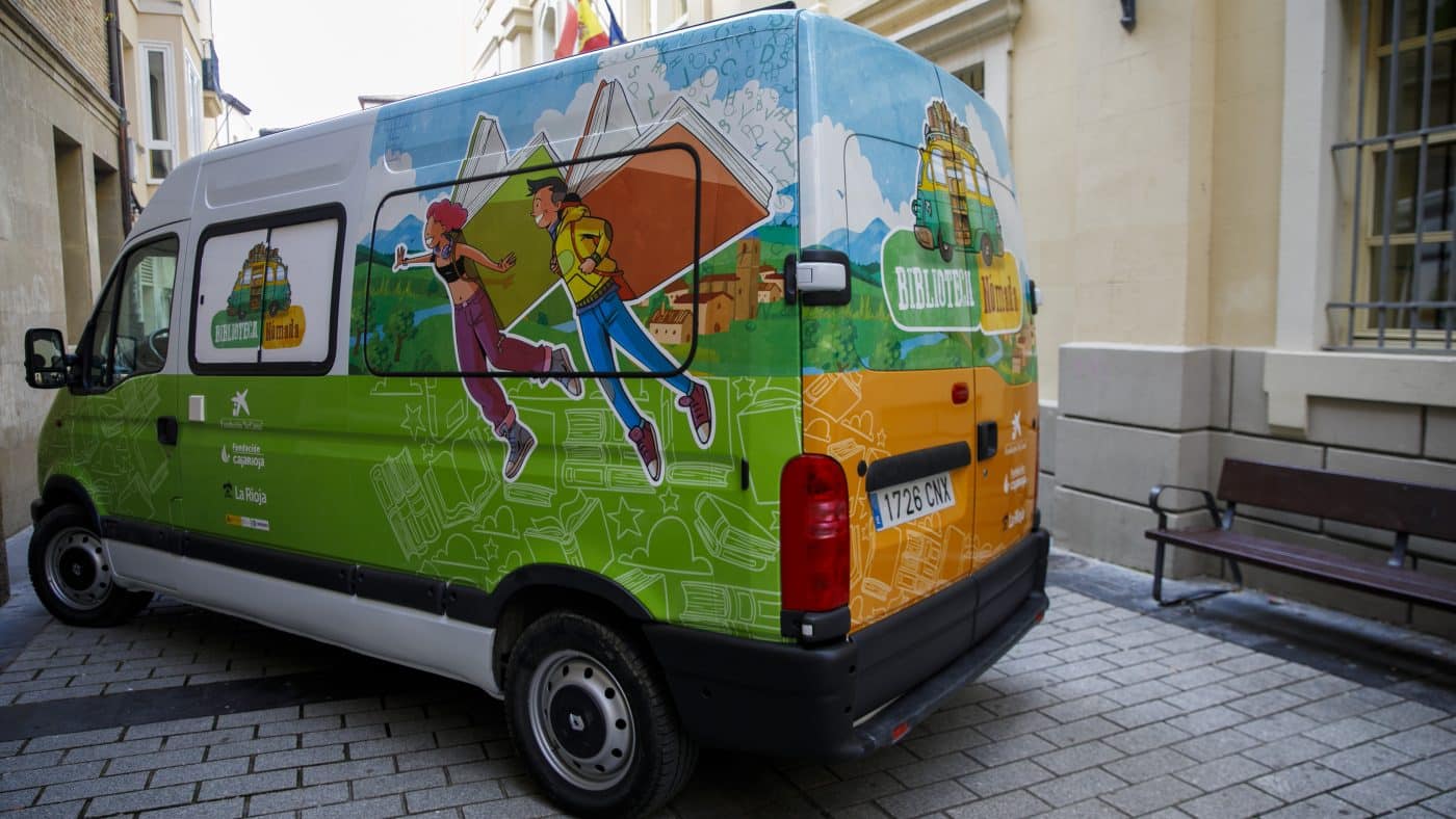 La Rioja arranca la 'Biblioteca Nómada', una furgoneta para acercar la lectura al mundo rural 3