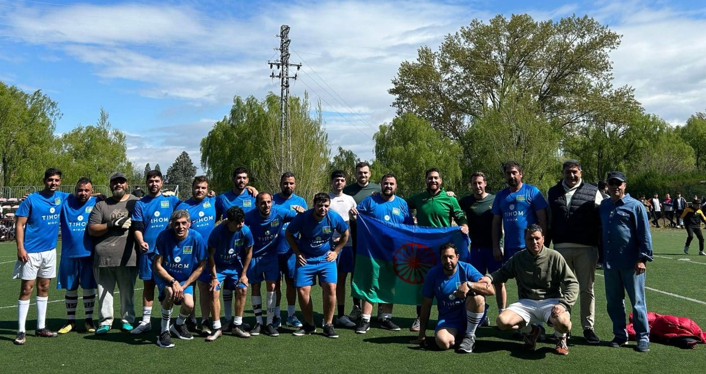 Partido entre La Kel del Caló y guardias civiles en El Ferial 2