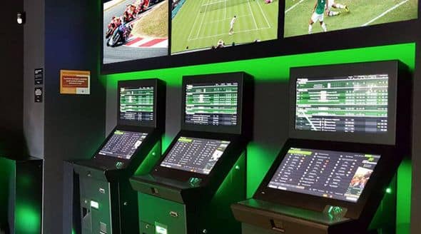 ¿Cuánto aporta el fútbol y las apuestas a la economía española? 1