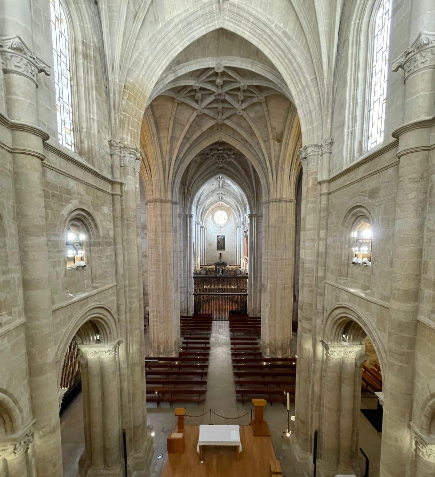 El triforio oculto de la Catedral de Santo Domingo de la Calzada abre por primera vez al público 1 El triforio oculto de la Catedral de Santo Domingo de la Calzada abre por primera vez al público 1