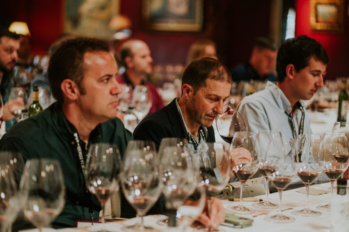 Haro y Borgoña brindan por la excelencia en el III Encuentro Internacional del Barrio de la Estación 4 Haro y Borgoña brindan por la excelencia en el III Encuentro Internacional del Barrio de la Estación 4