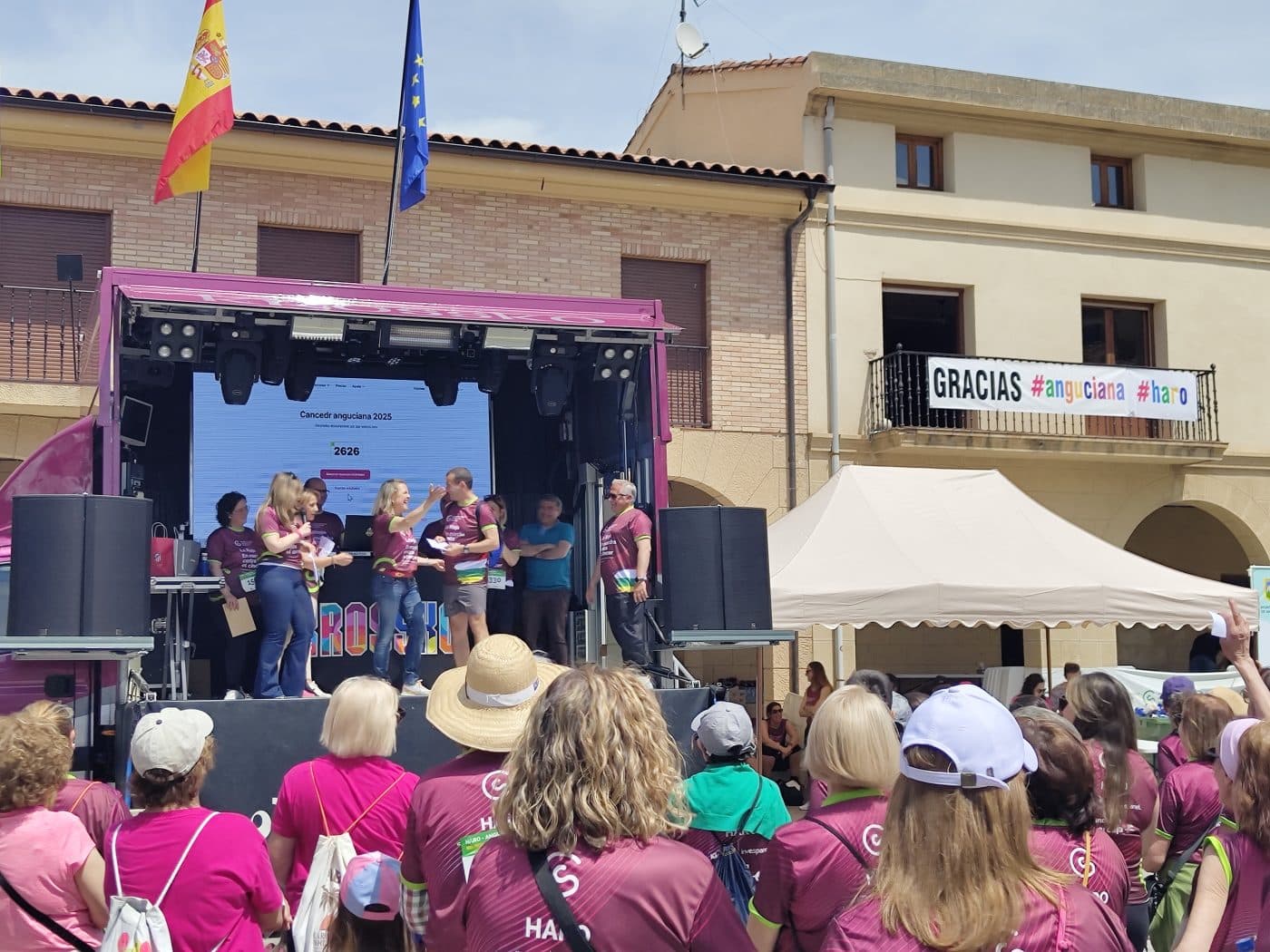 Una marea solidaria contra el cáncer tiñe de granate la vía verde entre Haro y Anguciana 7