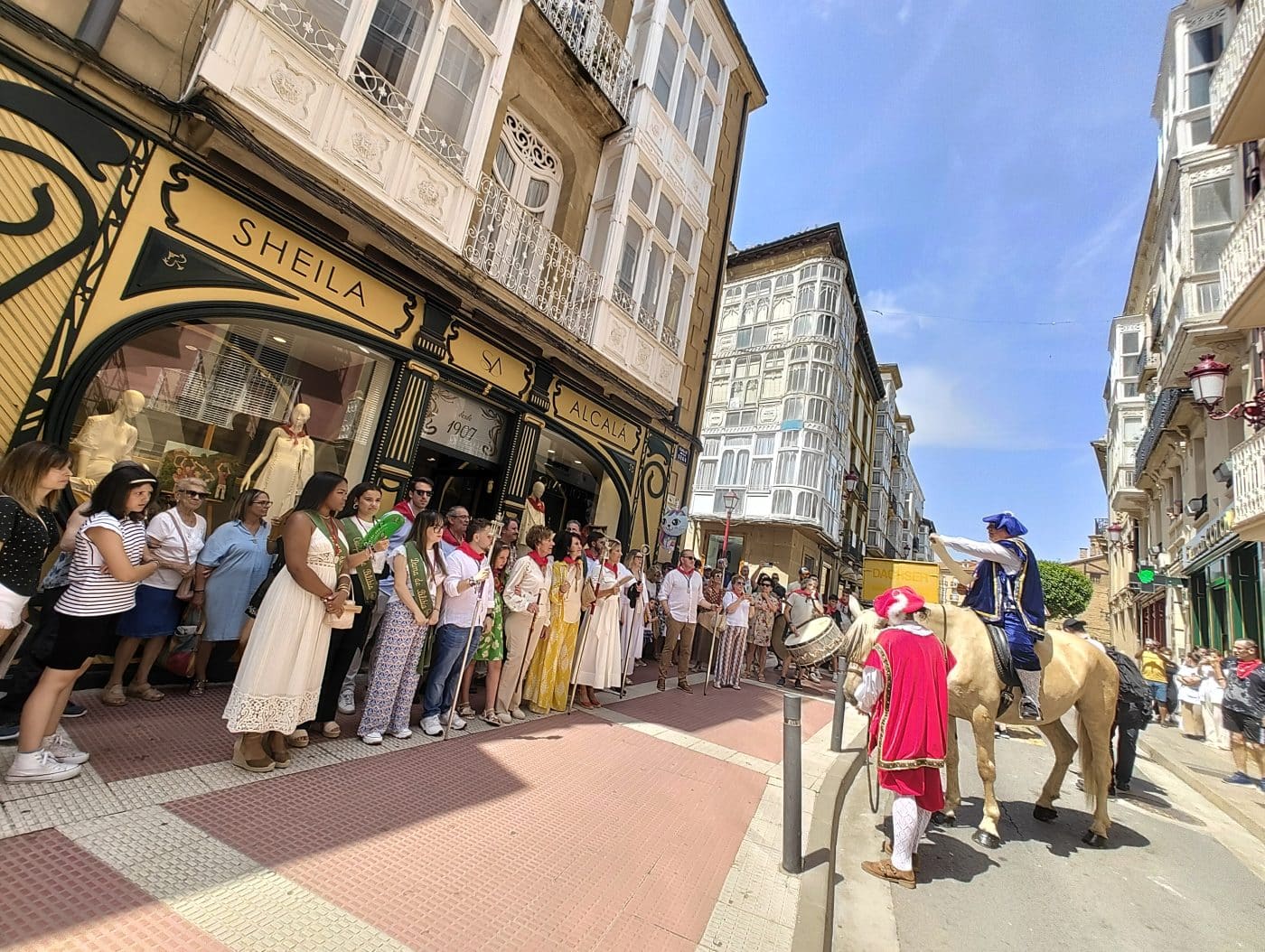 Calor, vino y ganas de jarana: Haro ya está en modo fiesta 51 Calor, vino y ganas de jarana: Haro ya está en modo fiesta 51