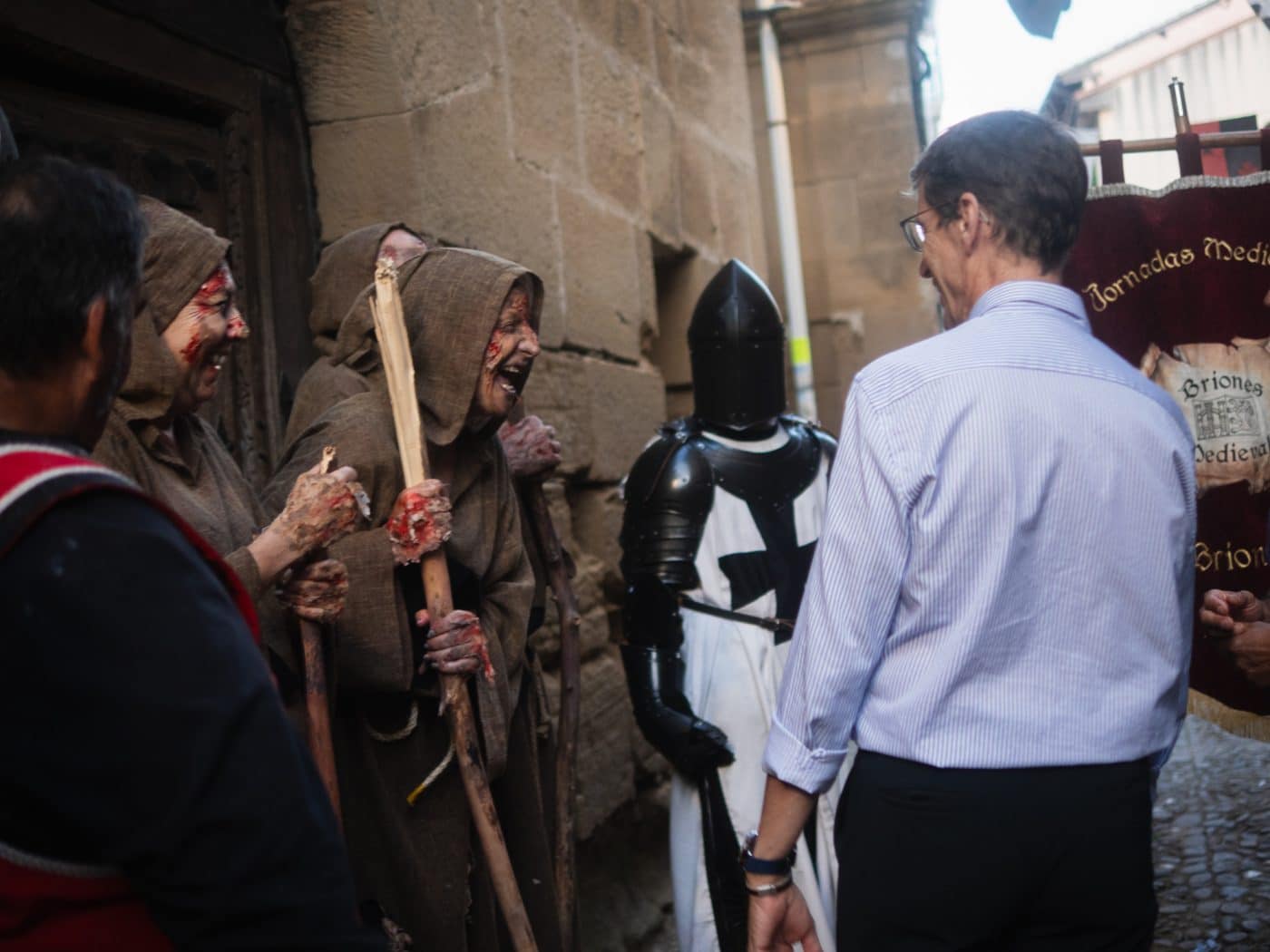 Capellán participa en el cierre de portales de las Jornadas Medievales de Briones 4