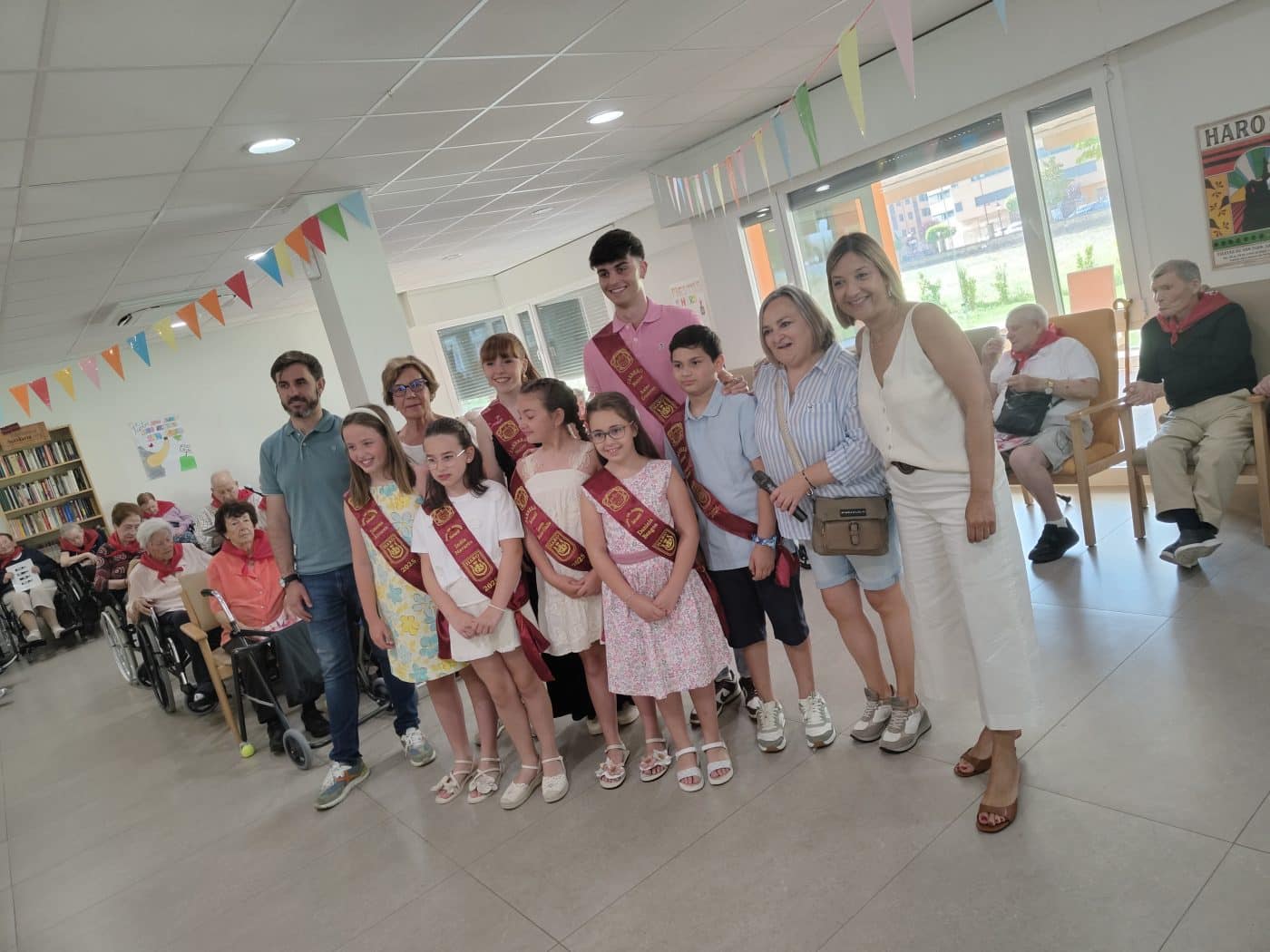 El Hogar Madre de Dios ya disfruta de las fiestas de junio 12 El Hogar Madre de Dios ya disfruta de las fiestas de junio 12