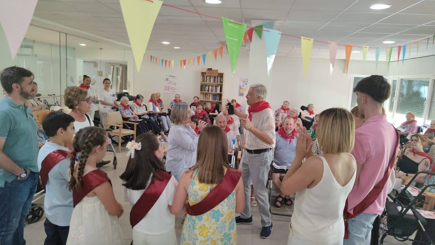 El Hogar Madre de Dios ya disfruta de las fiestas de junio 16 El Hogar Madre de Dios ya disfruta de las fiestas de junio 16