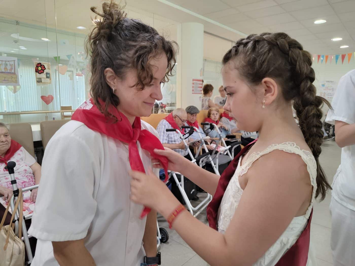 El Hogar Madre de Dios ya disfruta de las fiestas de junio 25 El Hogar Madre de Dios ya disfruta de las fiestas de junio 25