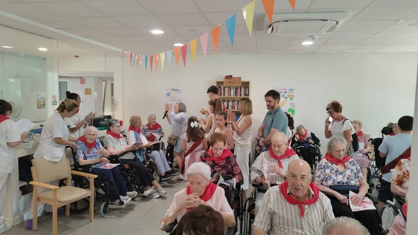 El Hogar Madre de Dios ya disfruta de las fiestas de junio 19 El Hogar Madre de Dios ya disfruta de las fiestas de junio 19