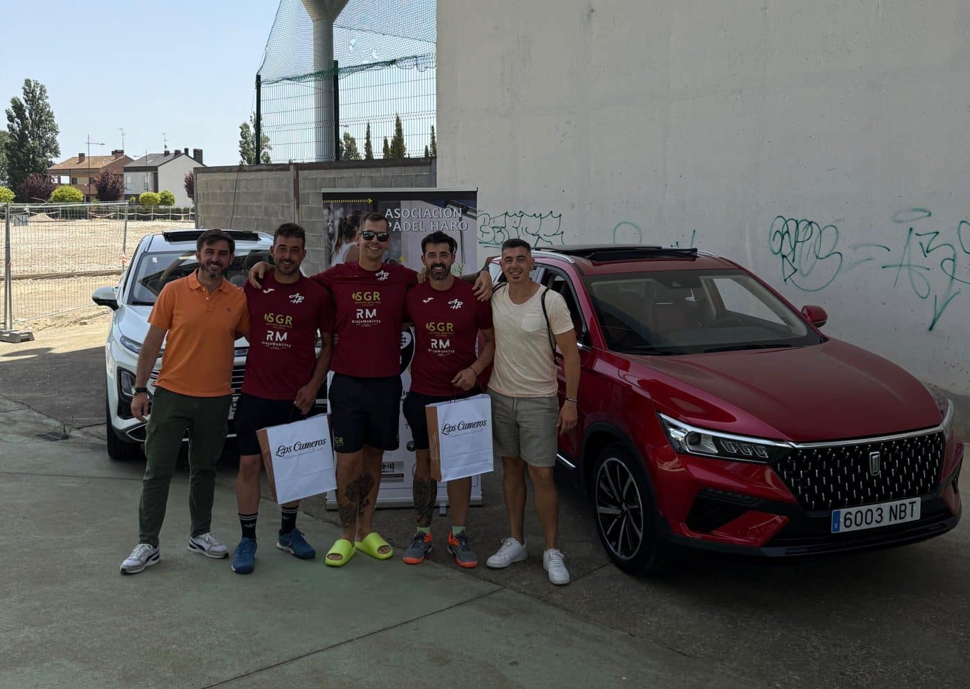 Entregados los trofeos de la II Liga de Pádel 'Ciudad de Haro' 3