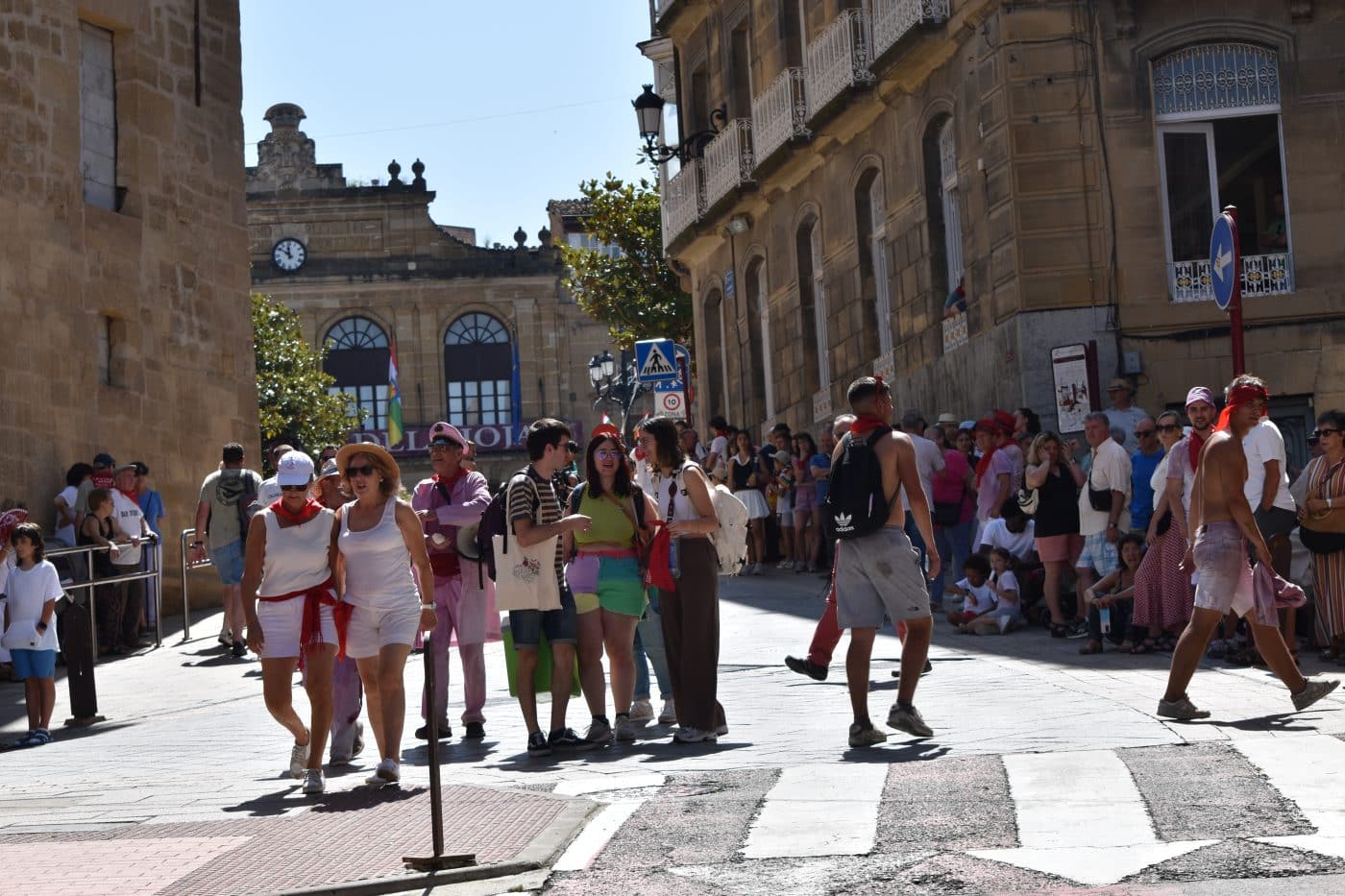 FOTOS: Haro disfruta de sus vueltas más calurosas 21