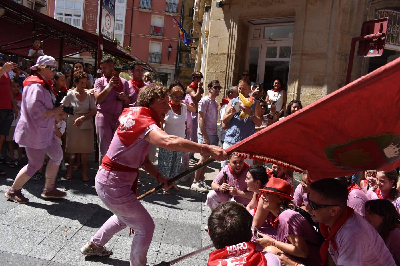 FOTOS: Haro disfruta de sus vueltas más calurosas 30