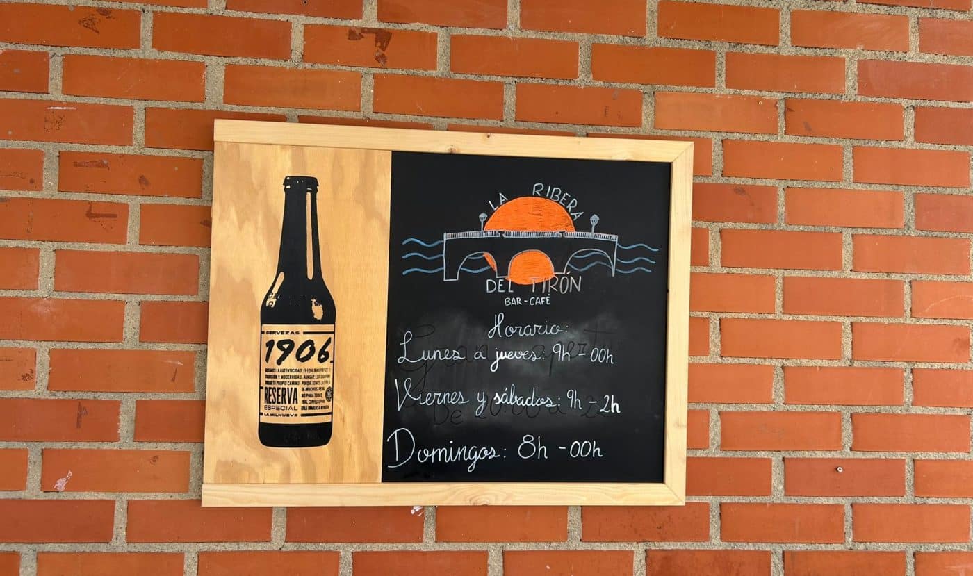 'La Ribera del Tirón': nueva vida para el bar-restaurante de las piscinas de Anguciana 2 'La Ribera del Tirón': nueva vida para el bar-restaurante de las piscinas de Anguciana 2