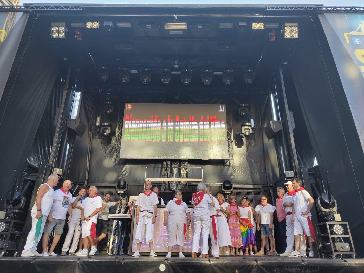 Una vizcaína con alma jarrera: Reconocimiento a Teresa Encinas Hierro por su amor a las fiestas de Haro 8 Una vizcaína con alma jarrera: Reconocimiento a Teresa Encinas Hierro por su amor a las fiestas de Haro 8