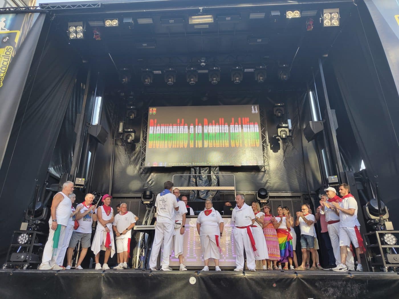 Una vizcaína con alma jarrera: Reconocimiento a Teresa Encinas Hierro por su amor a las fiestas de Haro 12 Una vizcaína con alma jarrera: Reconocimiento a Teresa Encinas Hierro por su amor a las fiestas de Haro 12