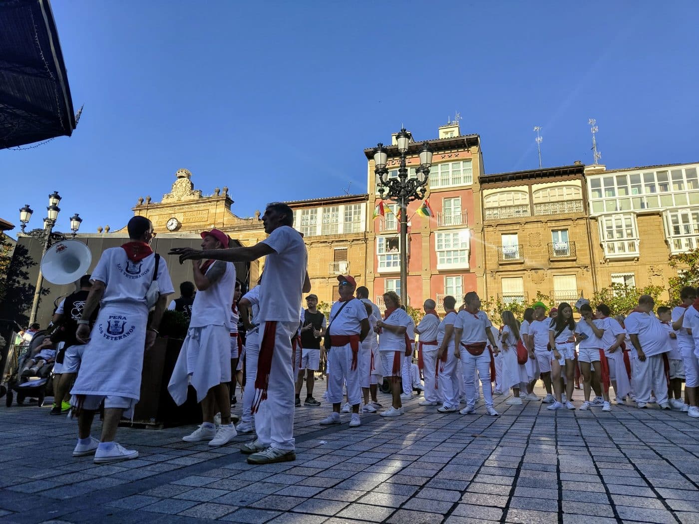 Una vizcaína con alma jarrera: Reconocimiento a Teresa Encinas Hierro por su amor a las fiestas de Haro 20 Una vizcaína con alma jarrera: Reconocimiento a Teresa Encinas Hierro por su amor a las fiestas de Haro 20