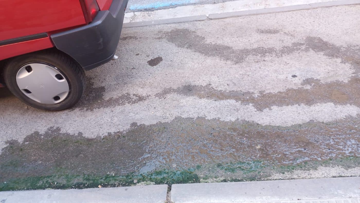 BUZÓN CIUDADANO: Nueva denuncia vecinal por aguas fecales en la calle Santa Lucía de Haro 1