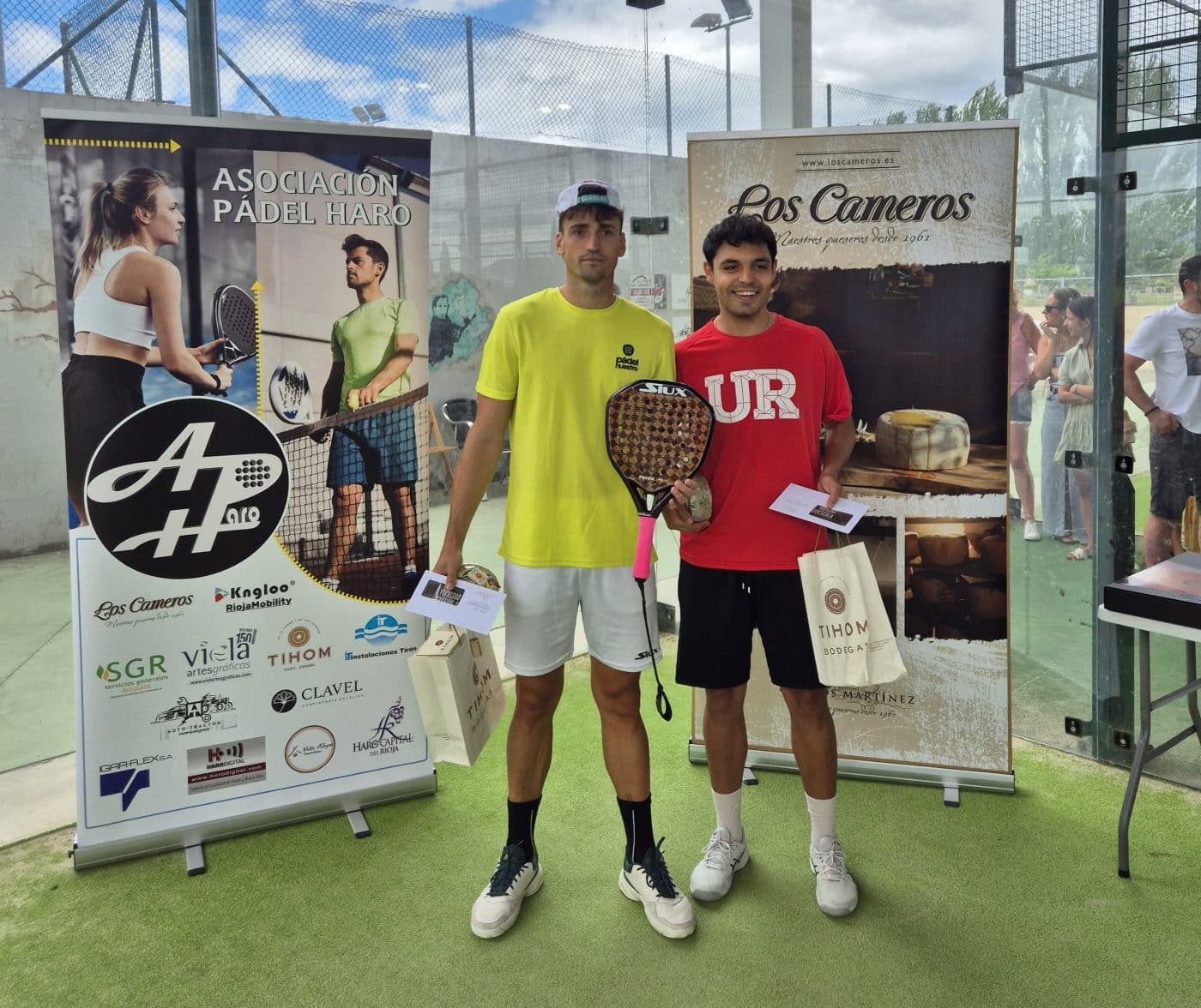 El pádel tiene tirón en Haro 2