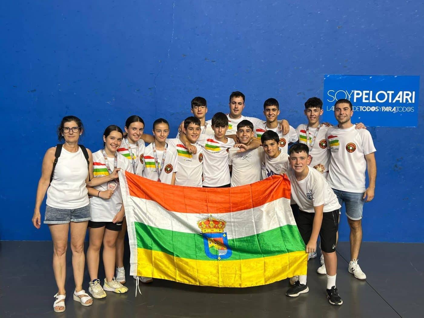 Javier Tuesta, Gonzalo Ruiz y Natalio Gabarri, subcampeones de España de pelota en categoría cadete 1