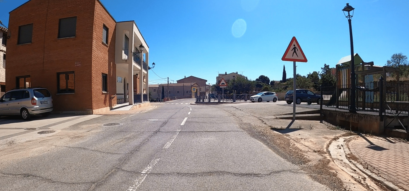 El Gobierno regional adjudica las obras de mejora del firme de la LR-327 entre Cañas y Manzanares de Rioja 1 El Gobierno regional adjudica las obras de mejora del firme de la LR-327 entre Cañas y Manzanares de Rioja 1