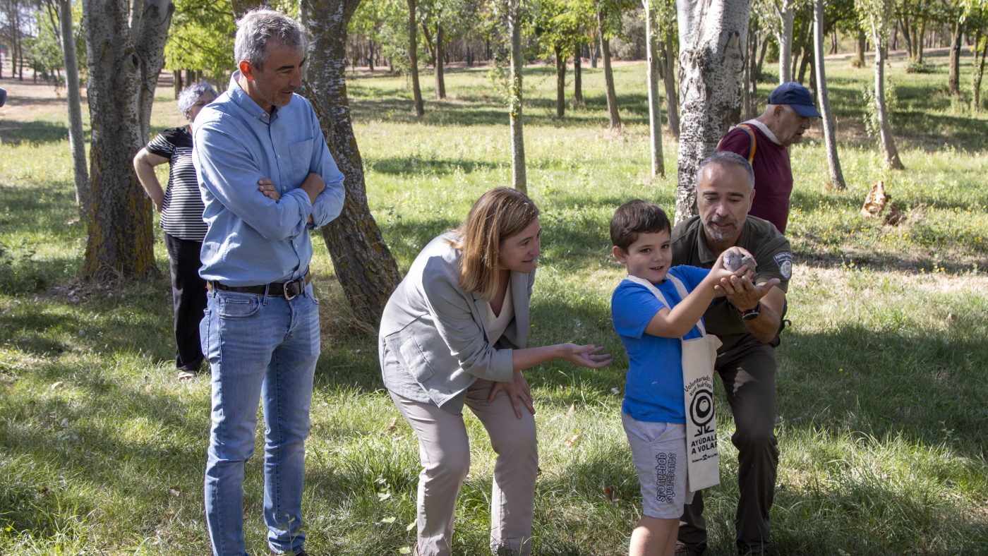 La Rioja libera a 15 ejemplares de aves huérfanas gracias al programa de voluntariado ambiental ‘Ayúdale a volar’ 1