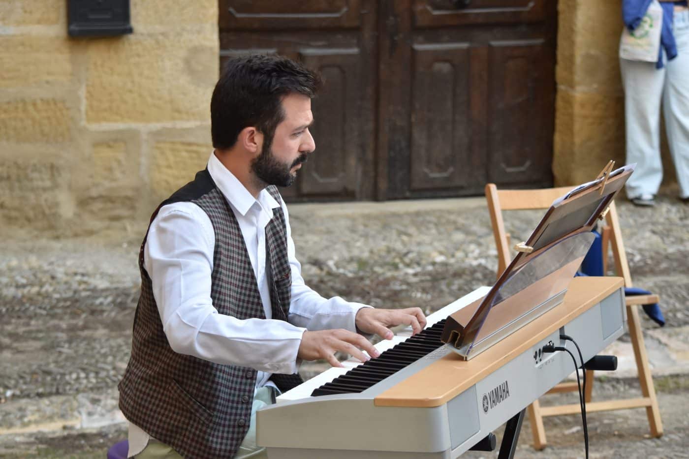 FOTOS: La música clásica toma las calles de Haro 30