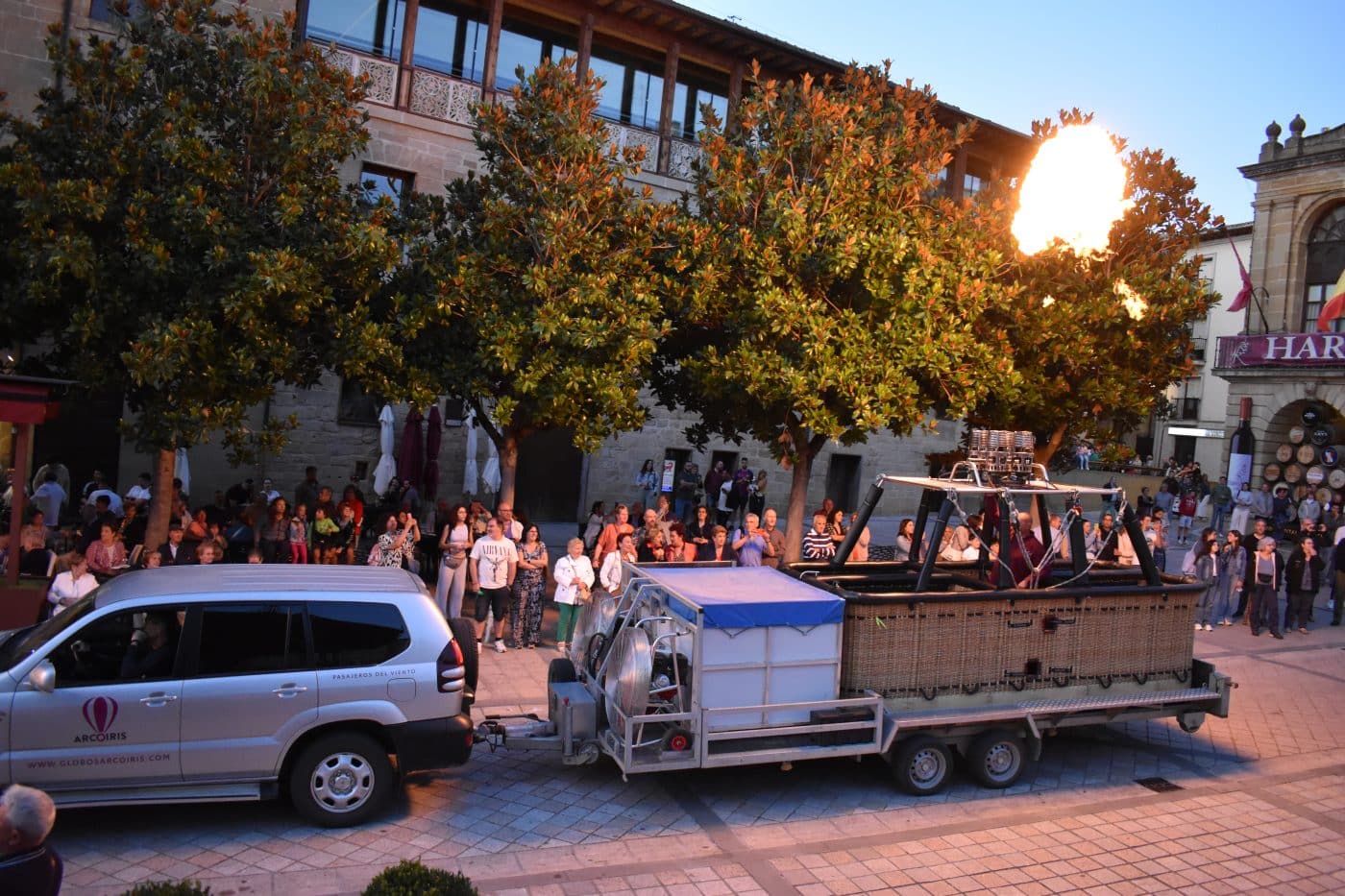 Haro se ilumina con el calor de su Regata de Globos Aerostáticos 18