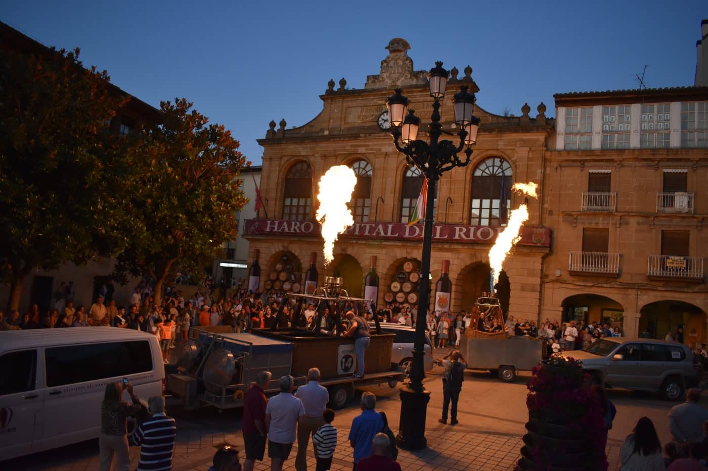 Haro se ilumina con el calor de su Regata de Globos Aerostáticos 19