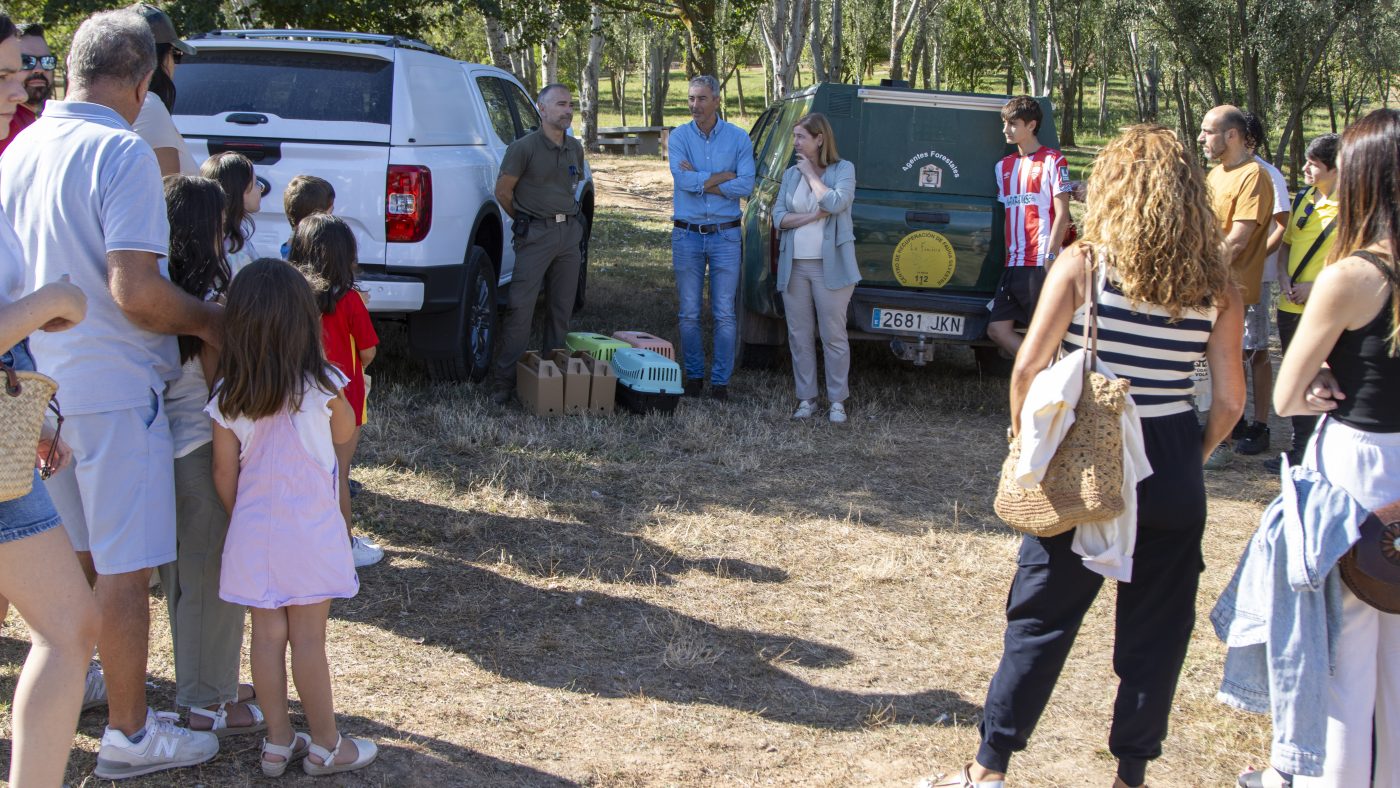 La Rioja libera a 15 ejemplares de aves huérfanas gracias al programa de voluntariado ambiental ‘Ayúdale a volar’ 2