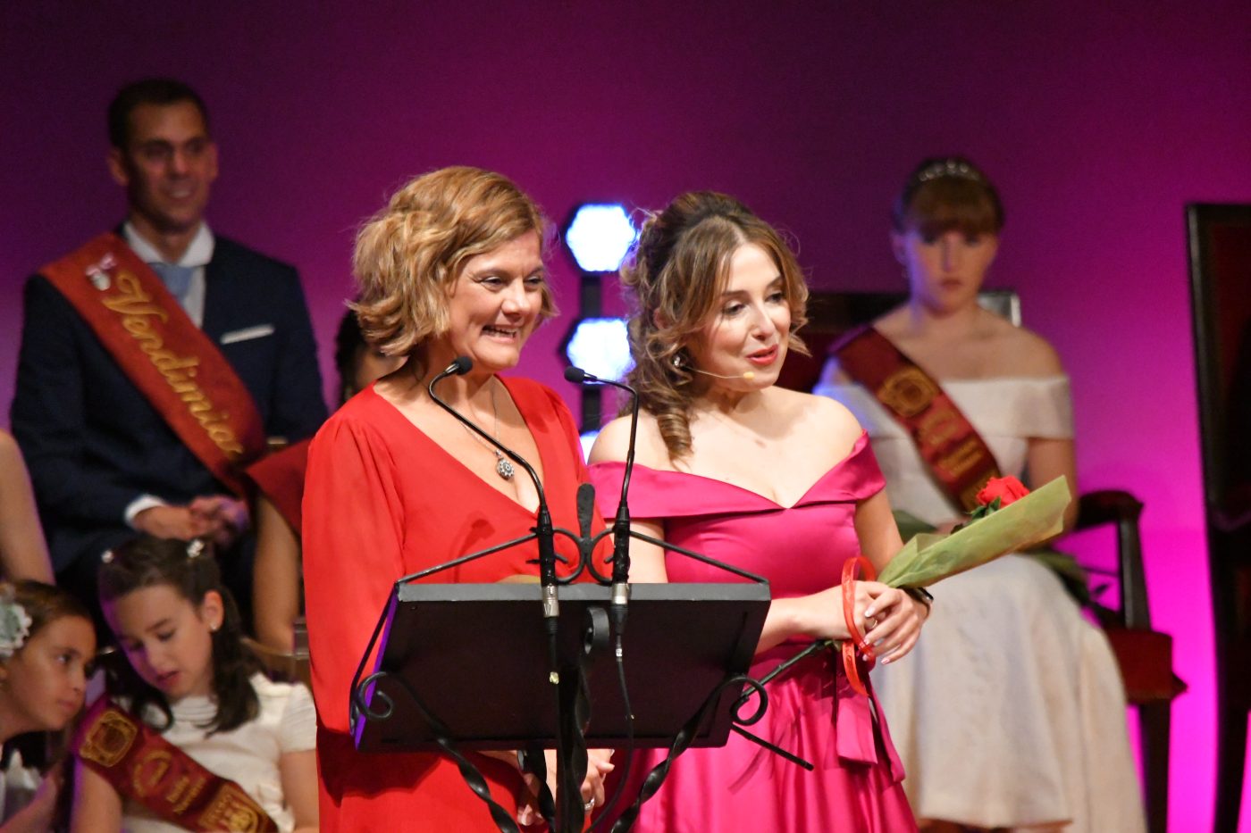 "Aunque mi trabajo me lleva a mirar las estrellas, mi órbita vital nunca se ha separado de Haro" 25