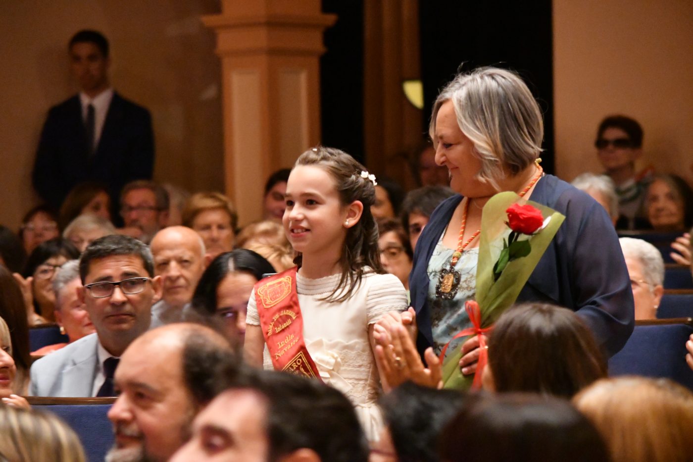 "Aunque mi trabajo me lleva a mirar las estrellas, mi órbita vital nunca se ha separado de Haro" 3