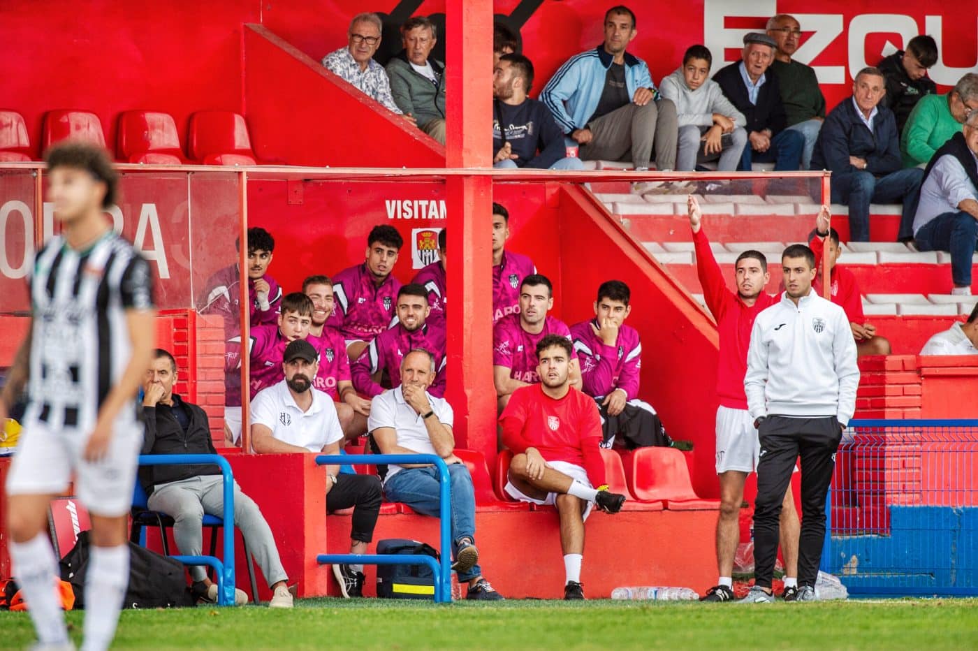 El Haro sufre ante el Calahorra el primer tropiezo de la temporada 1 El Haro sufre ante el Calahorra el primer tropiezo de la temporada 1