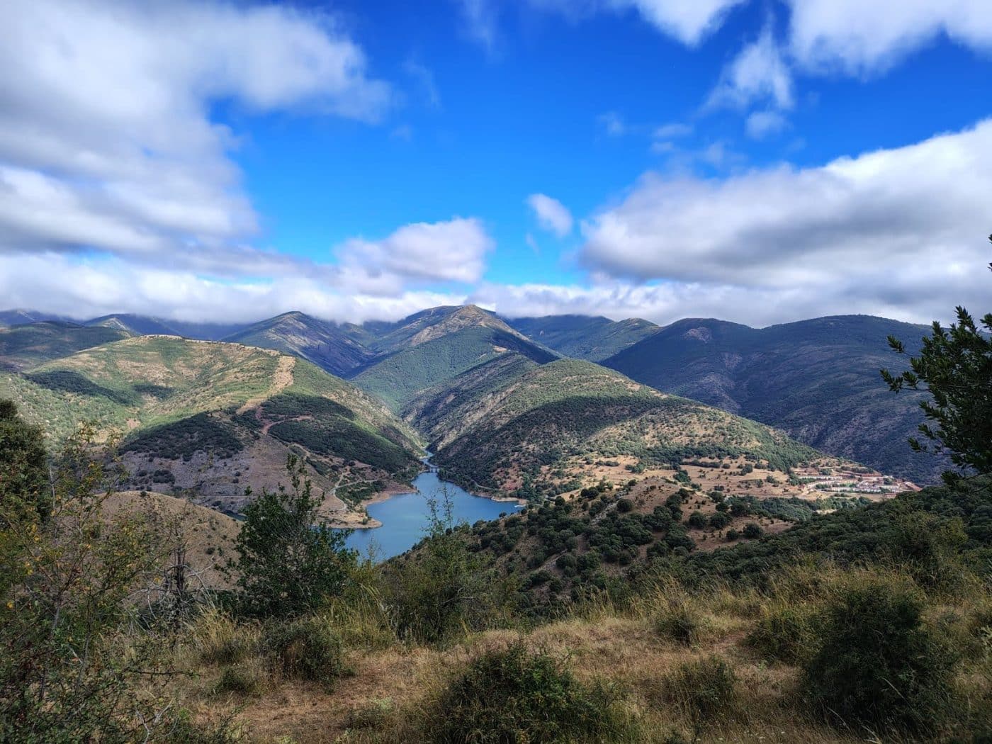 La Rioja celebra el Día Internacional del Paisaje con dos rutas interpretativas en Munilla y Cervera del Río Alhama 1 La Rioja celebra el Día Internacional del Paisaje con dos rutas interpretativas en Munilla y Cervera del Río Alhama 1