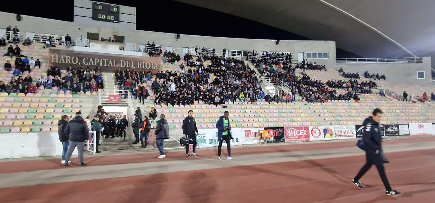 El Náxara cae con honor ante el Eibar en una gran noche de Copa en el Luis de la Fuente 4