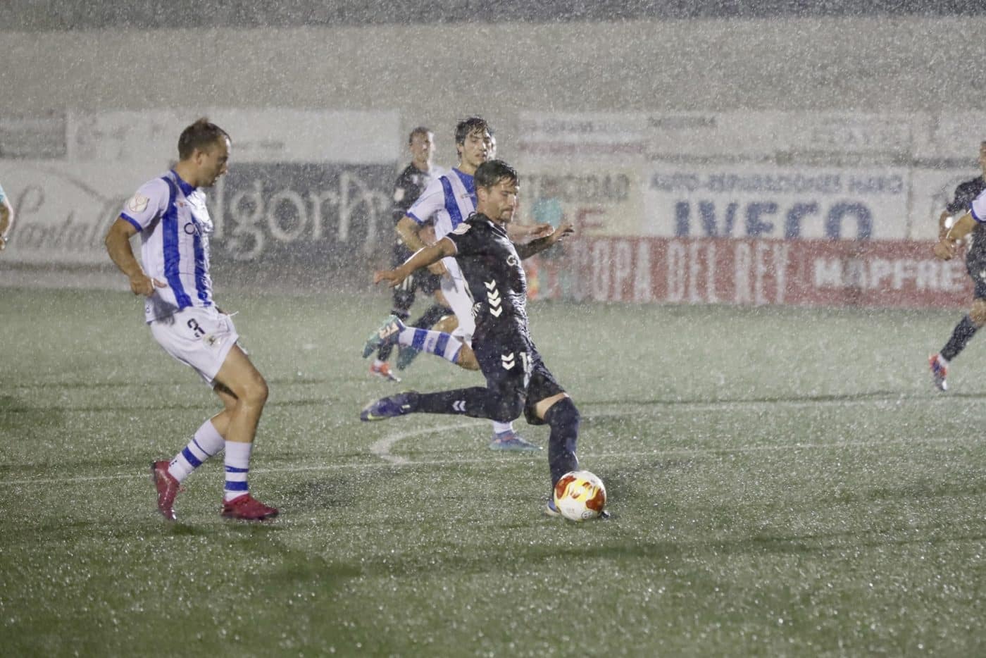 El Náxara cae con honor ante el Eibar en una gran noche de Copa en el Luis de la Fuente 3