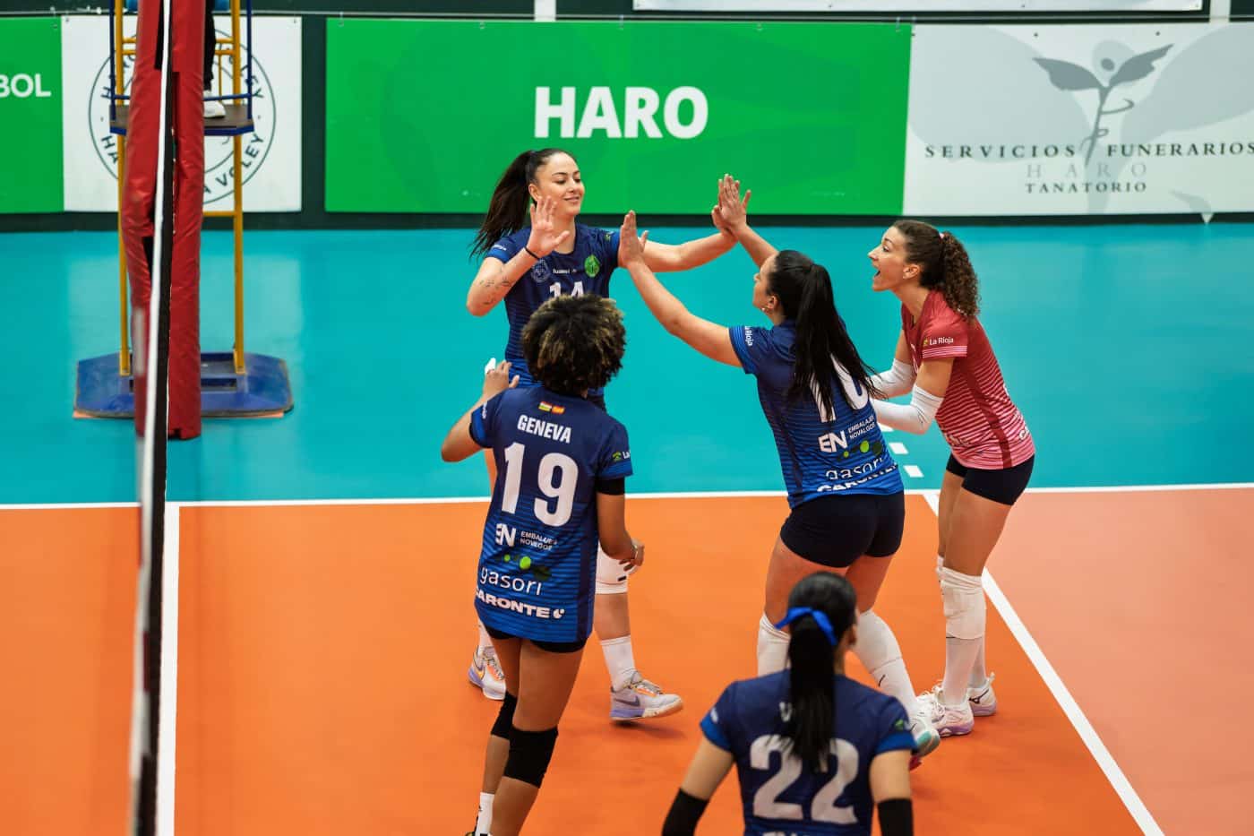 De un 2-11 al delirio: el OCISA Haro logra una remontada antológica ante el Arenal Emevé 11 De un 2-11 al delirio: el OCISA Haro logra una remontada antológica ante el Arenal Emevé 11