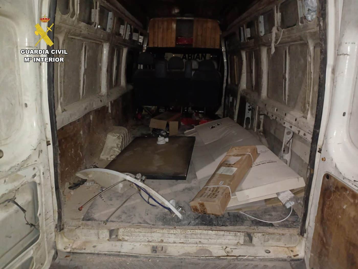 Detenidas cinco personas por un robo con fuerza en una empresa de Nájera 1 Detenidas cinco personas por un robo con fuerza en una empresa de Nájera 1