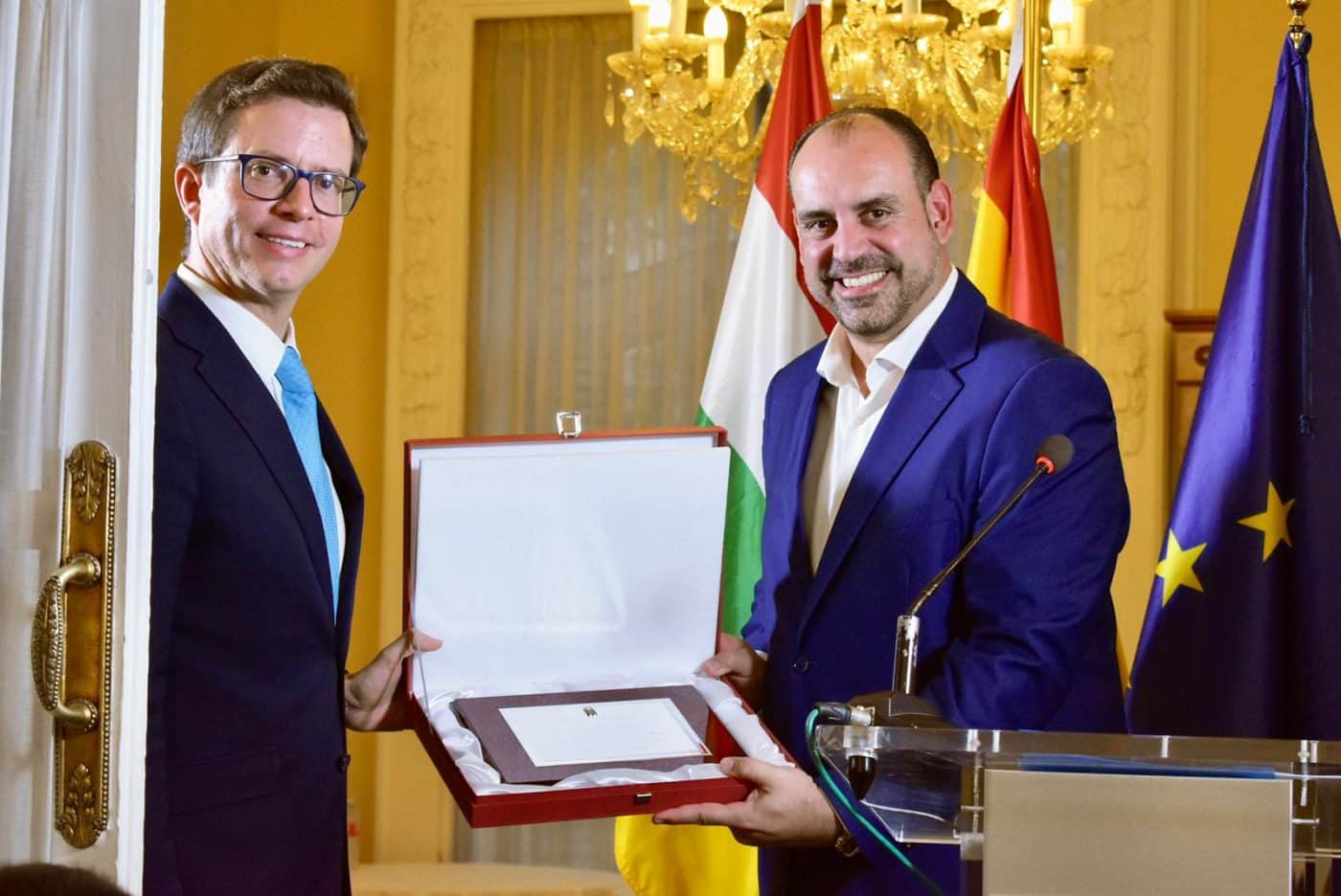 El Haro Rioja Vóley brilla también en Madrid: Premio al Deporte en las Fiestas de San Millán en un gran fin de semana 9 El Haro Rioja Vóley brilla también en Madrid: Premio al Deporte en las Fiestas de San Millán en un gran fin de semana 9