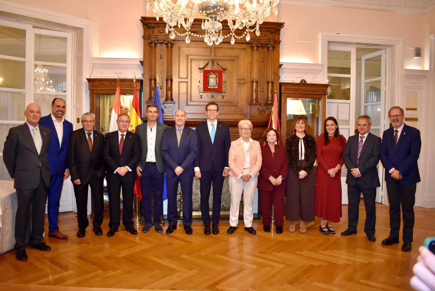 El Haro Rioja Vóley brilla también en Madrid: Premio al Deporte en las Fiestas de San Millán en un gran fin de semana 3 El Haro Rioja Vóley brilla también en Madrid: Premio al Deporte en las Fiestas de San Millán en un gran fin de semana 3