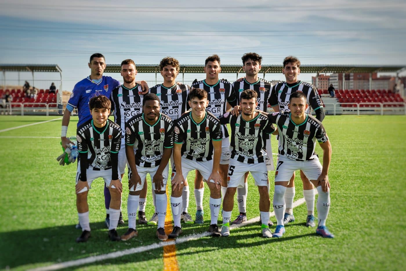 El Haro roza el triunfo ante la UD Logroñés B 12 El Haro roza el triunfo ante la UD Logroñés B 12
