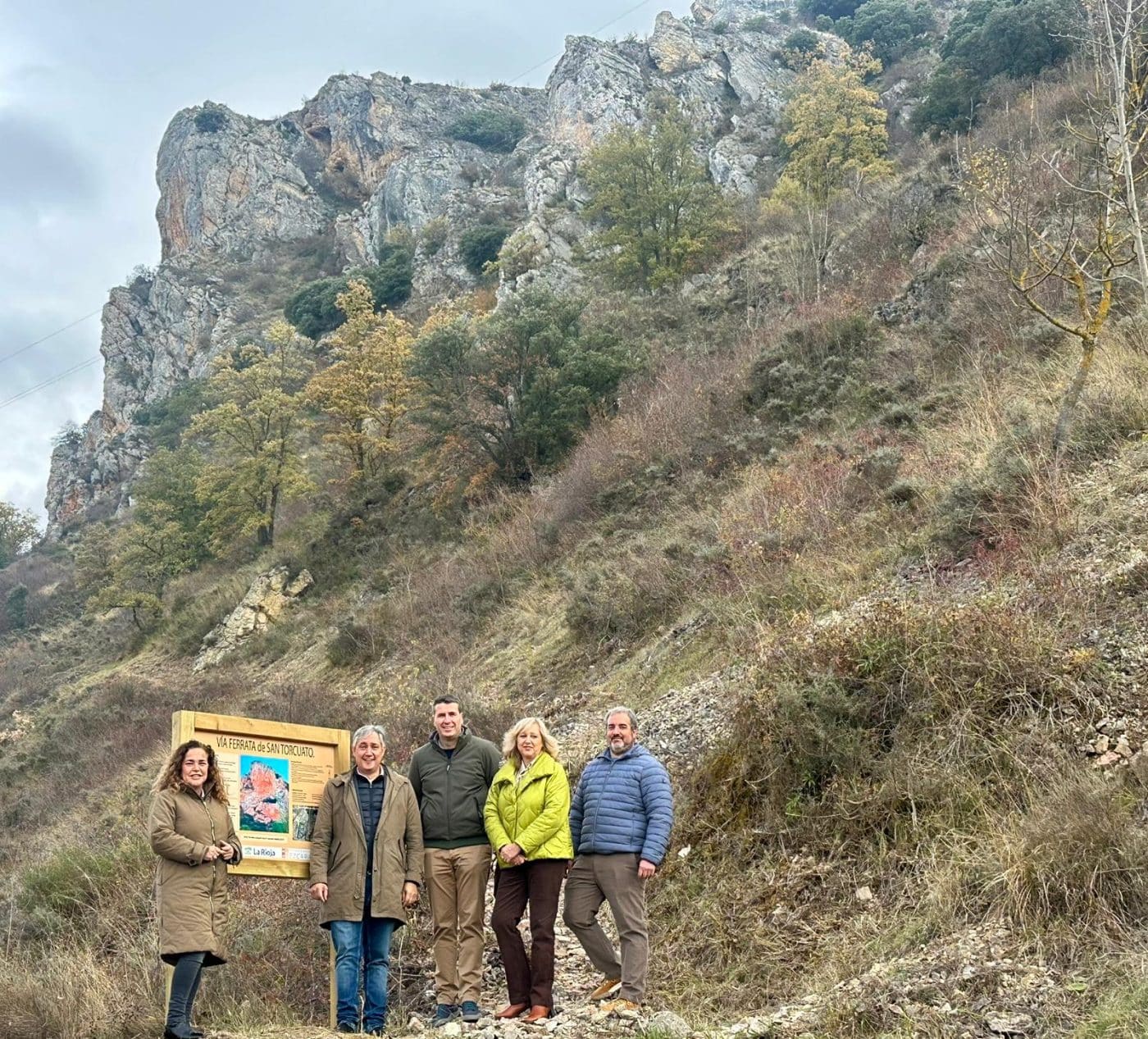 Ezcaray estrena una vía ferrata en la Peña San Torcuato para impulsar el turismo activo y sostenible 5